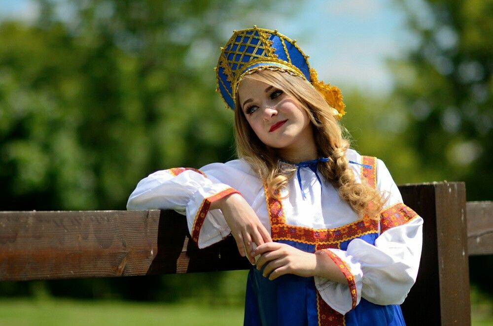Photo Slavic girls in Banbu