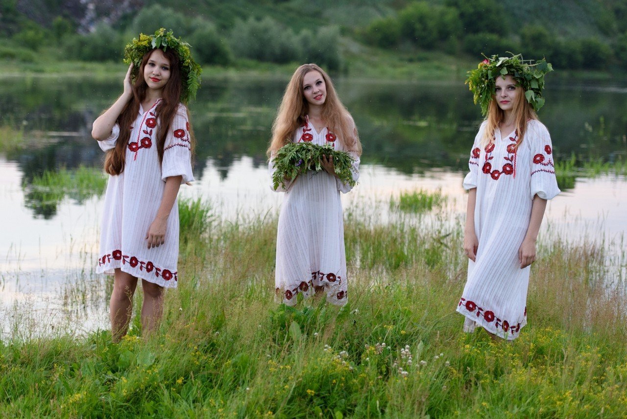 Slavic women in Banbu