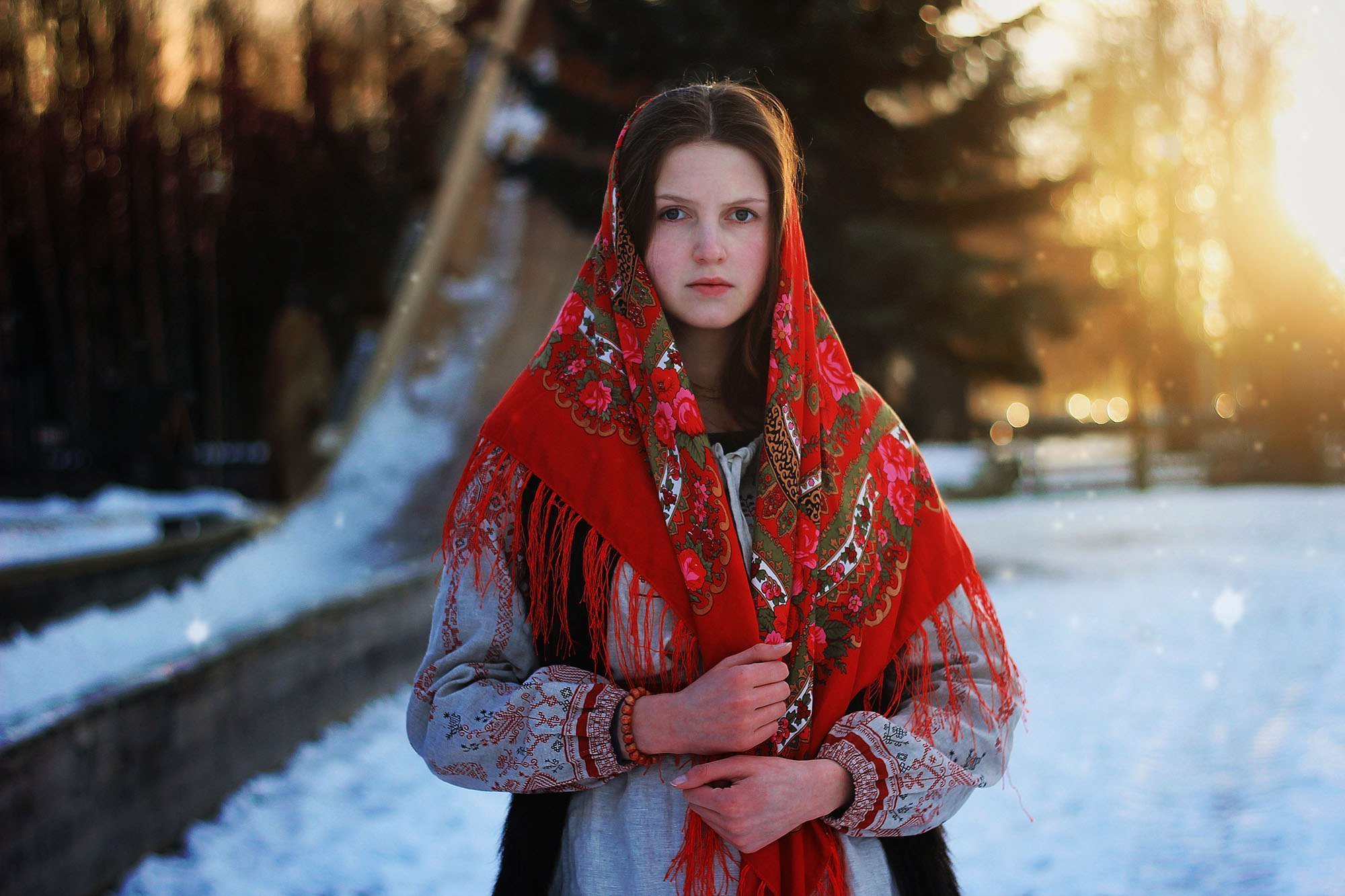 Girls in Slavic costumes in Banbu